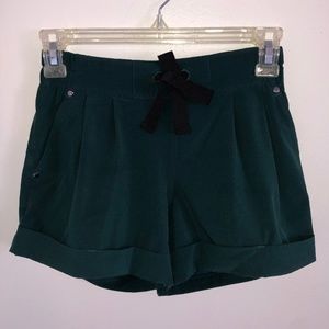 Lululemon Spring Breakaway Short - size 2